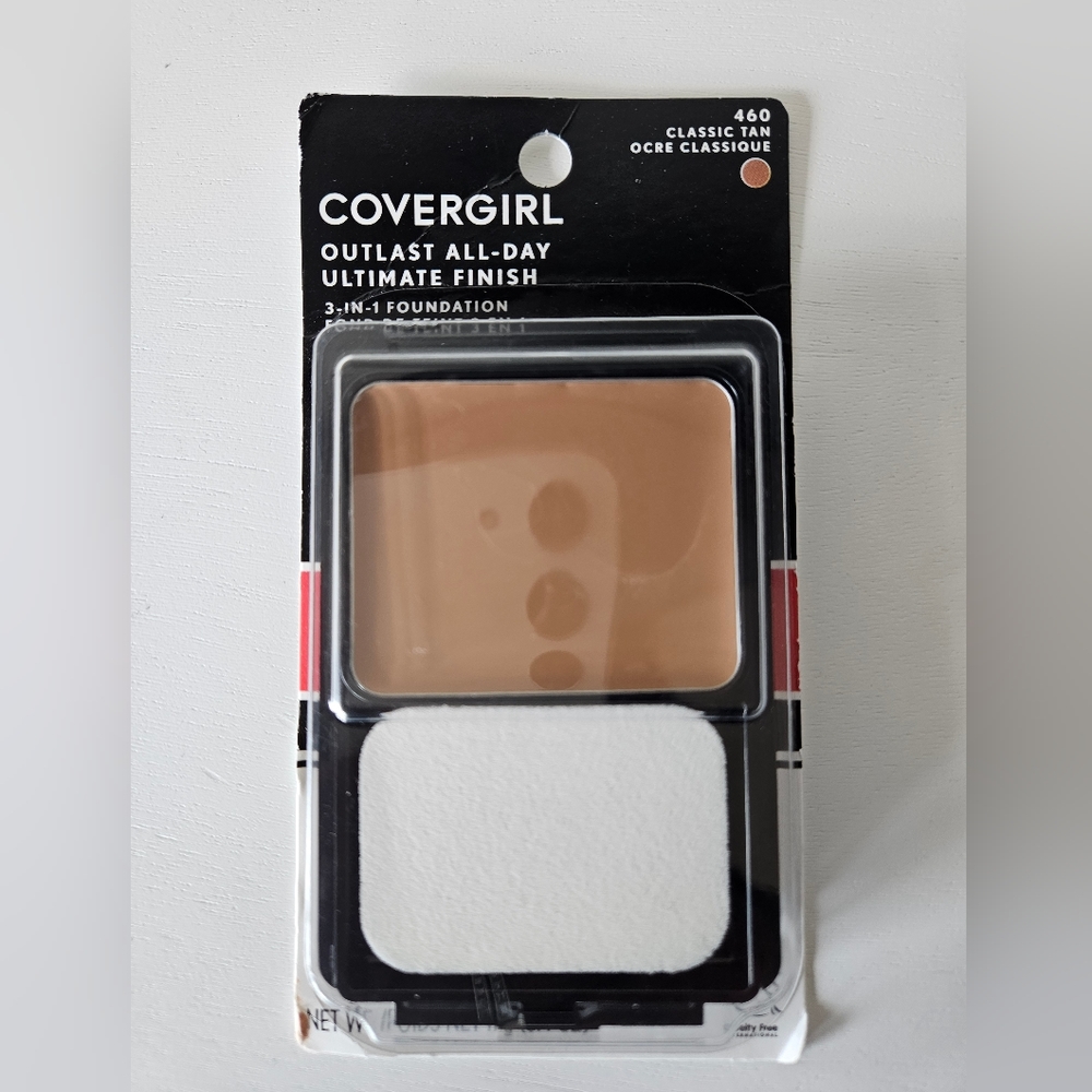 Covergirl Outlast Ultimate Finish 3 in 1 Foundation 460 Classic Tan